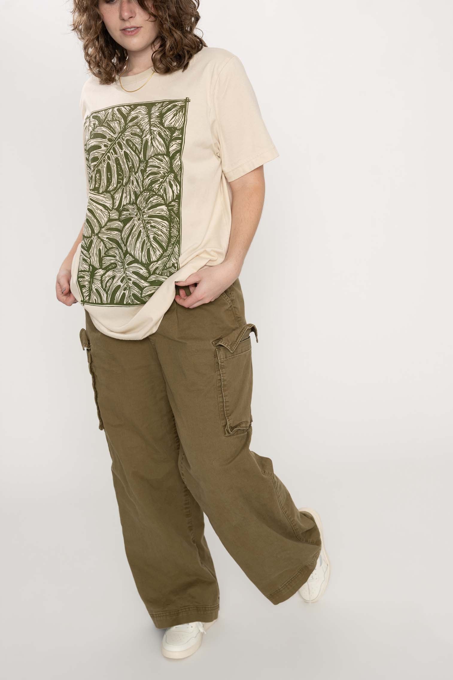 Monstera T-Shirt